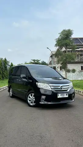 (TDP 5jt) Serena HWS Highway Star High Way Star 2013 Hitam AT Matic
