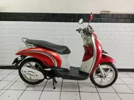 Scoopy karbu tahun 2012 lengkap bagus mesin halus