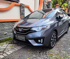 Low KM Honda Jazz RS at 2016 Bensin