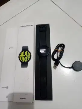 Samsung Galaxy Watch 6 44mm resmi Sein fullset mulus banget no minus