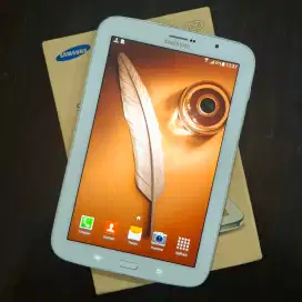 Samsung Galaxy Tab Note 8.0 Inch with S-Pen (GT-N5100) - 2/16 GB