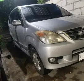 Di jual daihatsu Xenia xi1300cc