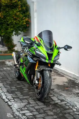 Low ODO : Kawasaki Ninja ZX10r KRT Final Edition Th. 2020