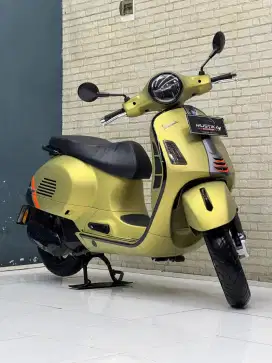 Odo 4rb Istimewa!!Vespa GTS 150cc 2024 Smart Key Warna Favorit-Mustika