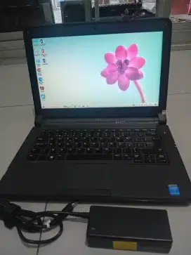 Dell C0re i5 Generasi 4, ram 8gb ber SSD