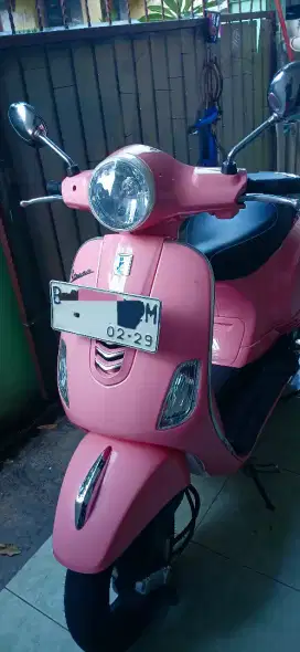 Vespa LX 125 i-get 2019 Pink