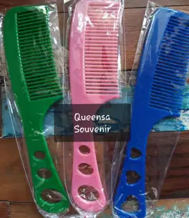 SOUVENIR SISIR WARNA