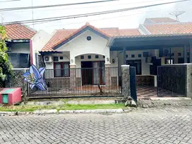 Harga bisa Nego lagi Rumah Babatan Pratama, Wiyung