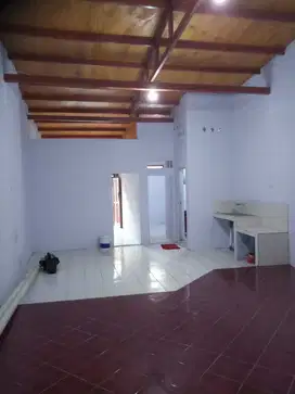 Rumah Bagus Siap Huni Strategis di Pagarsih Bandung