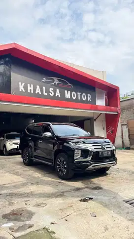 Mitsubishi Pajero Sport 4X4 Dakar Ultimate / 2022 Hitam KM 42 RB