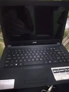 Laptop Acer One 14