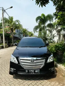 Toyota Kijang Innova 2015 Bensin