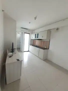 HOT SEWA.2BR Semi Funished Atas Mall Bassura City