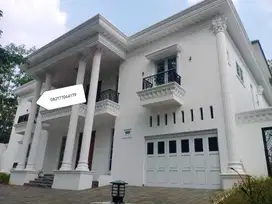 Rumah Sulthan Swimming Pool Hook Sentul City Bogor