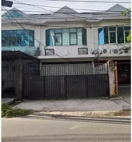 DISEWAKAN RUKO BAGUS 2,5 LT SIAP HUNI DI CIPINANG JAKARTA TIMUR