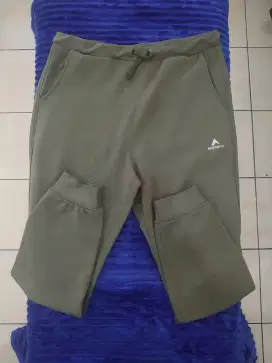 Celana training jogger Eiger