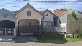 Rumah Bagus Strategis Perum Galaxi Bumi Permai Surabaya