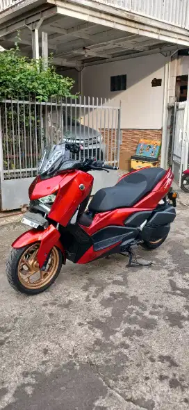 Xmax Connected 2024