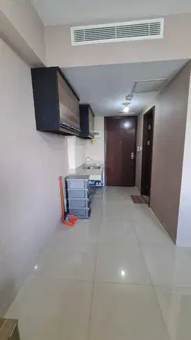 Di Jual Cepat Unit Studio Tower 2 URESIDENCE Apartment