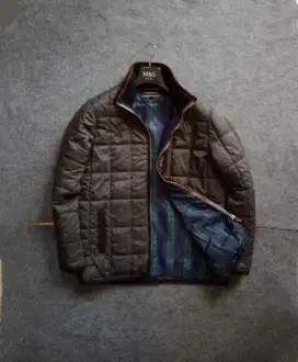 Jaket bulang NICOLE MORISON size L