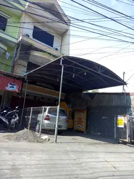 Dijual cepat ruko 3 lantai depan UPN hadap jalan raya