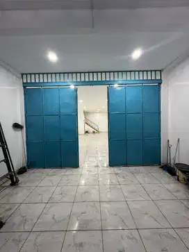 Disewakan Siap Pakai Ruko 4 Lantai  Perumnas 1 Karawaci