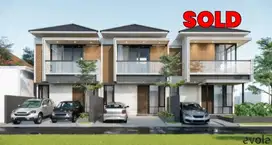 ‼️SISA 2 UNIT BARU GRESS‼️RUMAH RUNGKUT ASRI HADAP TIMUR,ROW 2,5 MOBIL