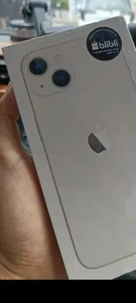 iPhone 13 BNIB new starlight putih midnight garansi resmi ibox blibli