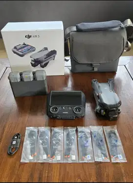 Drone DJI Air 3 Fly More Combo RC
