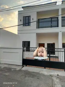 Dijual rumah 2 lantai hasil renovasi total di Kopo Permai I Bandung