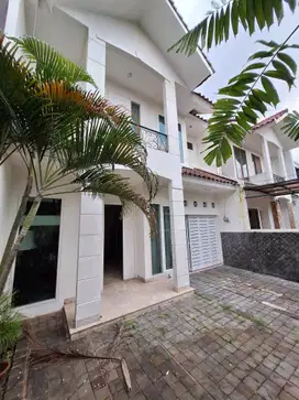 Jual rumah murah di gandaria, kebayoran baru, Pondok indah dlm komplek