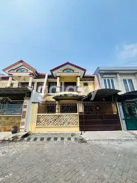 Rumah Dharmahusada Mas Surabaya 2 Lantai Hadap Utara