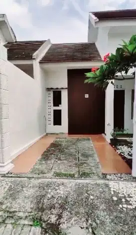Jual cepat rumah di Menganti - Gresik Perbatasan Surabaya