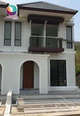 Rumah 2 lantai rapi siap huni dekat pintu tol kota wisata