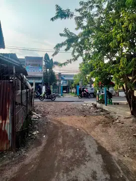 Tanah Matang 2 Muka Akses Jalan Masuk Truk di Cipamokolan Bandung