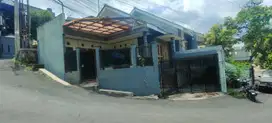 Di jual rumah bersih terawat di green jatihandap