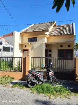 SIAP HUNI Rumah Medokan Sawah Timur Surabaya