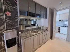 SEWA Apartemen One Icon Residence, Akses Langsung ke Tunjungan Plaza
