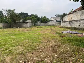 DIJUAL TANAH KOSONG TEMBOK KELILING – KEMANG, JALAN RAYA JAKARTA BOGOR