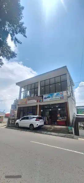 Ruko 3 Lt Jl Raya Hasanudin  Mangunsari  Kec Sidomukti Kota Salatiga