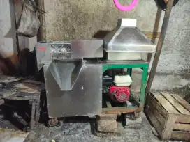 Jual mesin santan a33 masih sangat bagus dan masih di gunakan