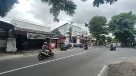 DIJUAL CEPAT TANAH+BANGUNAN PUSAT KOTA MADIUN