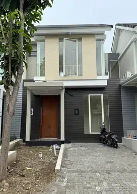 DIJUAL RUMAH NORTHWEST PARK CITRALAND BARU RENOV MURAH DKT PAKUWON