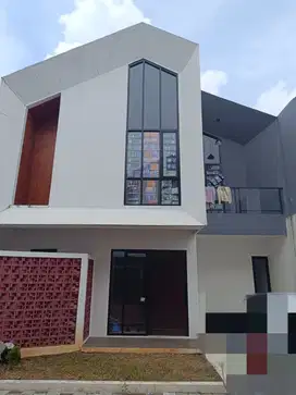JUAL CEPAT Rumah cluster BRITANIA HILLS, Pamulang dekat BSD -3 KT 2 LT