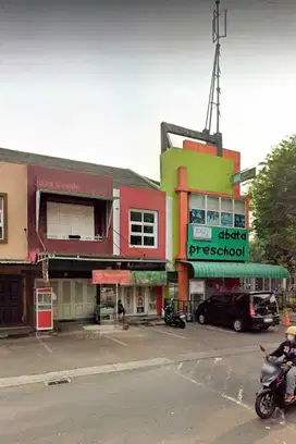 Ruko 2 Lantai di Canadian Broadway, Kota Wisata Cibubur