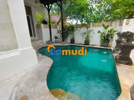 VILLA NYAMAN FURNISHED DEKAT PANTAI PERERENAN DAN BATU BOLONG