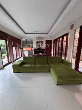 Rumah Cantik Dan Nyaman Di Tanjung Mas Raya Jakarta Selatan