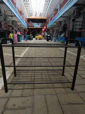 Rak Sepatu Kamar Kosan