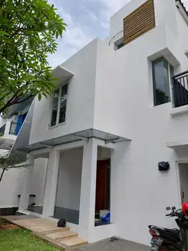Rumah Cantik Mungil Cocok Untuk Milenial Di Gandaria, Jaksel