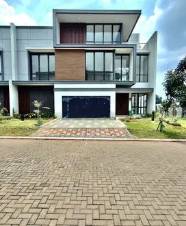 DD241 Rumah Mewah Hoek 435 m2 Cluster Kota Wisata Cibubur